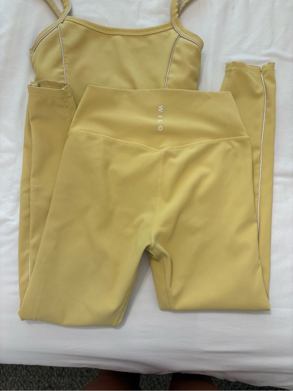 Women's Yellow Set - Picture 2 of 5
